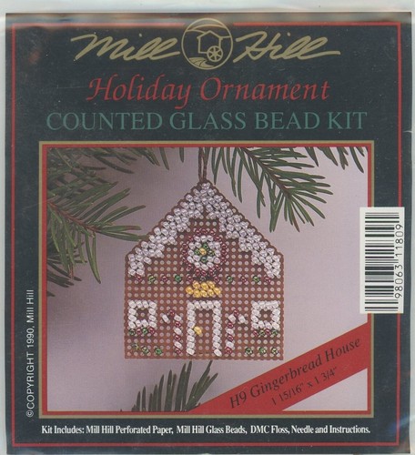 Mill Hill Holiday Ornament H9 Gingerbread House Glass Bead 1990 KIT NEW - Picture 1 of 2