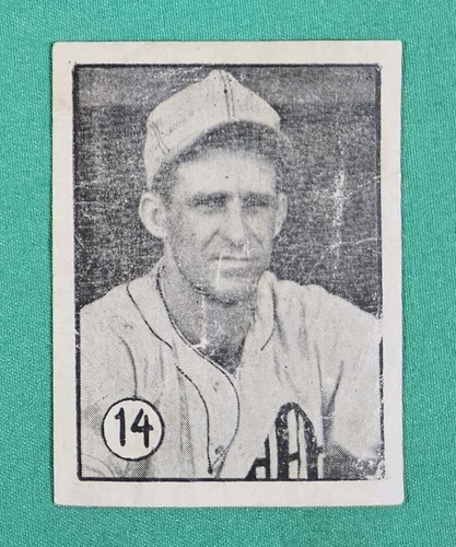 ANTONIO CASTANOS #14, Carmelo Deportivo 1945 CUBAN BASEBALL CARD