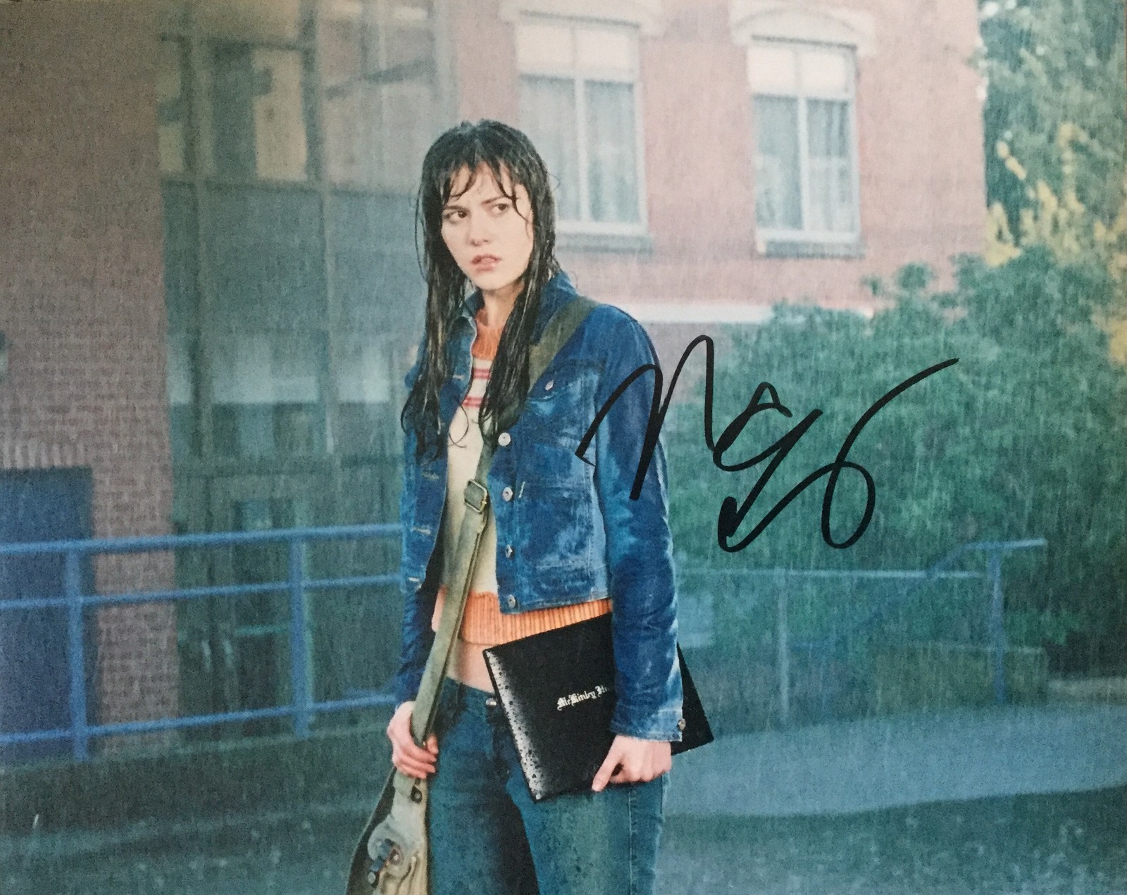 Mary Elizabeth Winstead signed 10x8 Photo UACC Registered Dealer Image ...