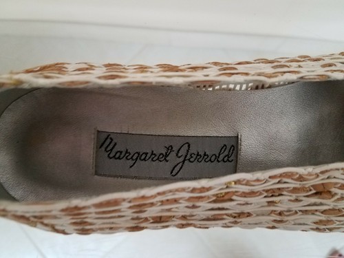 VTG MARGARET JERROLD BEIGE/WHITE SLIP ON SQUARE TOE SHOES SIZE 9 Spain cork - Picture 12 of 12