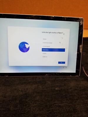 Microsoft Surface Pro 5 - Model 1796 - Core i5 - 4gb RAM - 128gb
