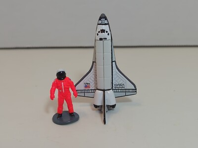 Highly Detailed Astronaut 1/50 Scale + Space Shuttle Discovery NEW John Glenn