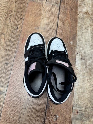 Nike Air Jordan 1 Mid 555112-103 Athletic Shoes Youth Girls 6Y Light Arctic Pink - Picture 6 of 14