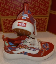 Vans Men's 4.5/Women's 6 UltraRange Hawaiin Jungle Red  - VN0A4UWMAMX