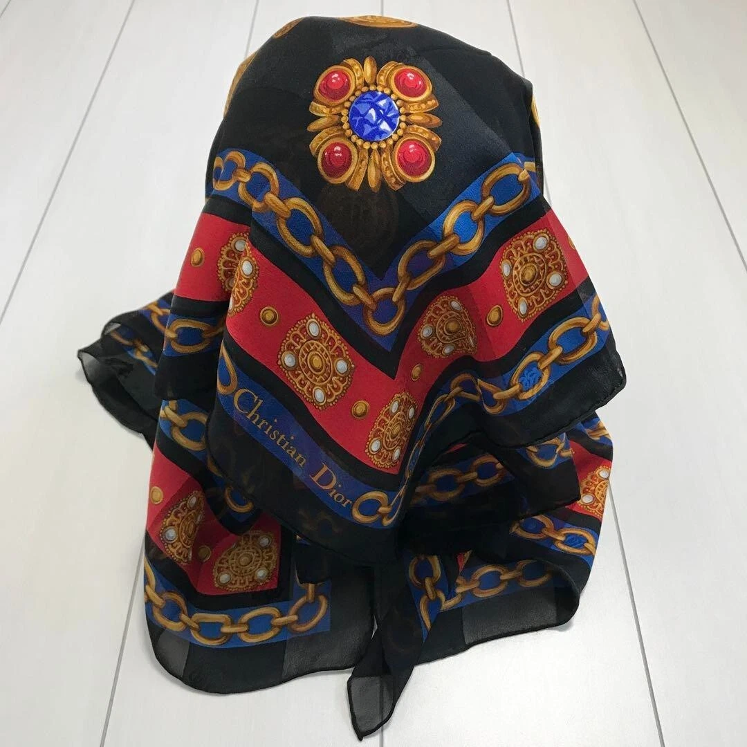 Vêtements anciens de marque ! Foulard en soie noir Christian Dior années 80