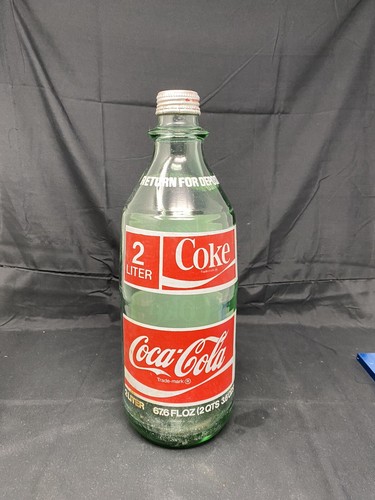 1970s Coca-Cola 2 liter green glass bottle - Picture 3 of 5