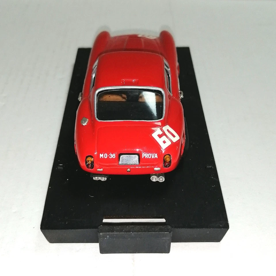 Ferrari 250 gt swb 1961 kit montato FDS 1/43 - Immagine 4 di 4