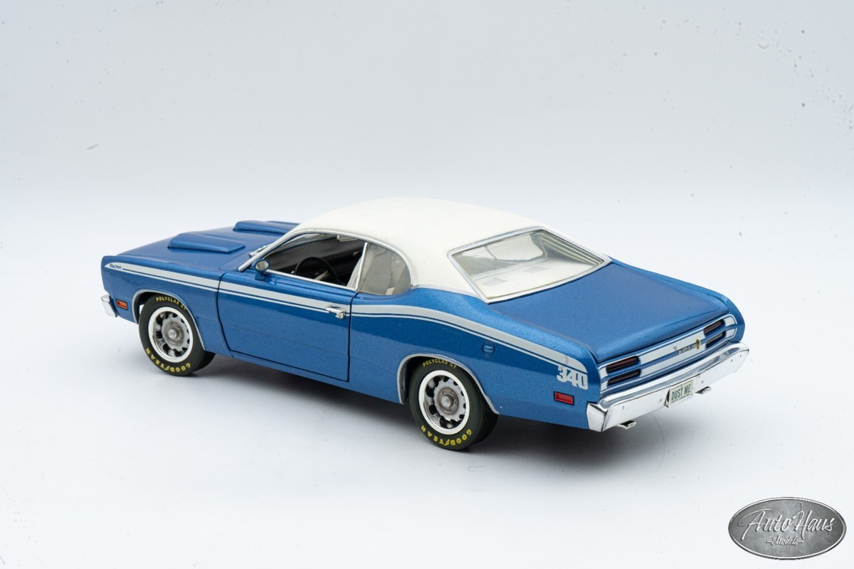 1/18 Ertl American Muscle 1971 Plymouth Duster 340 Blue