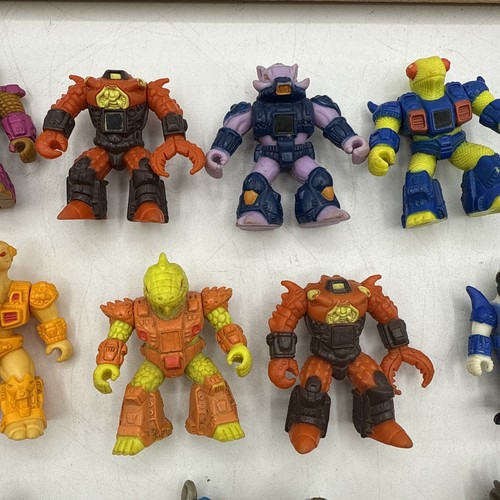 Battle Beasts Figures Toy Hasbro Takara 1980s Vintage - Lot of 24 - READ - Picture 3 of 11
