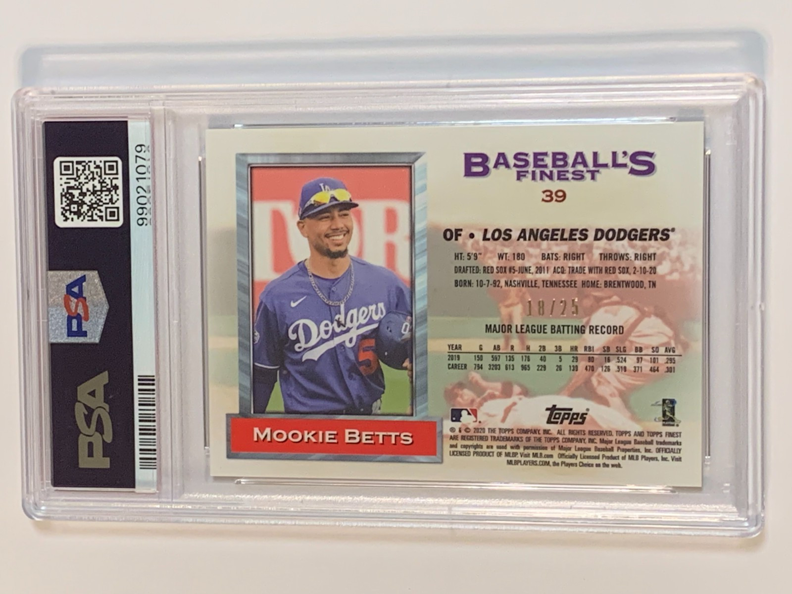 2020 Finest Flashbacks Black Refractor #39 Mookie Betts /25 - PSA 10 (Gem MT) view 2
