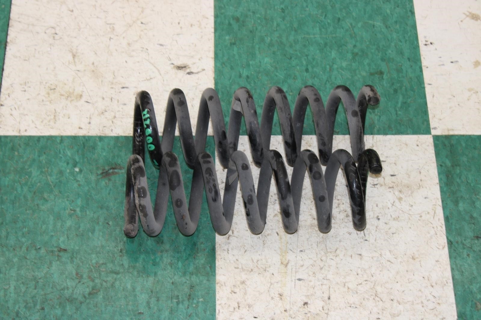 14-19 Ghibli 3.0L Engine LH RH Rear Back Suspension Coil Spring Shock Pair 2x OE