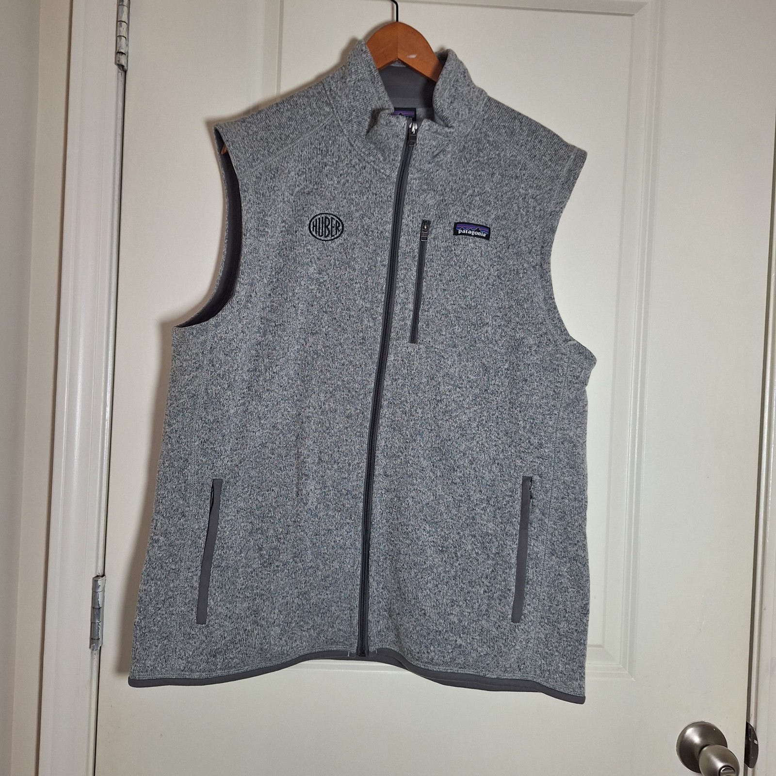 Patagonia Men's Better Sweater Fleece Light Gray Full zip Vest Size XL thumbnail 3