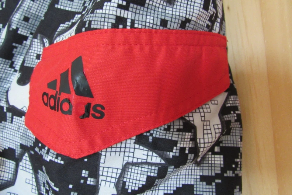 Adidas Board Shorts Niños XL Bañador Tiburones Negro Rojo Cordón Por Todas Partes Foto 4 de 4