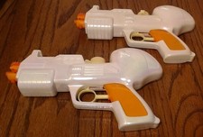 TWO Pearl White Space Ray Squirt Gun Water Pistols Made in China Model 2261