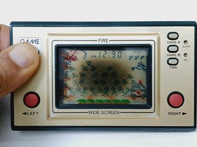 NINTENDO GAME and WATCH Fire Wide Screen 1981 - FR 27 - For Parts only
