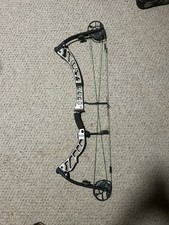 Elite Victory 37 RH Compound Bow 60# 