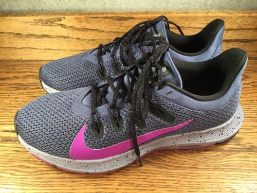 NIKE QUEST 2 WOMENS RUNNING SHOES SIZE 