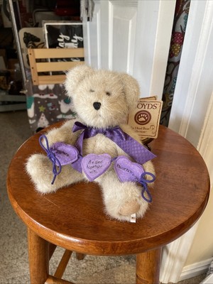 8  Boyds Bears Betty B Sisbear  Sisters are tied together with Heartstrings  New