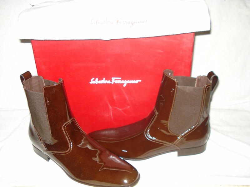 100% AUTHENTIC NEW MEN FERRAGAMO NEW PATENT BROWN GORE TUXEDO BOOT US 9 D