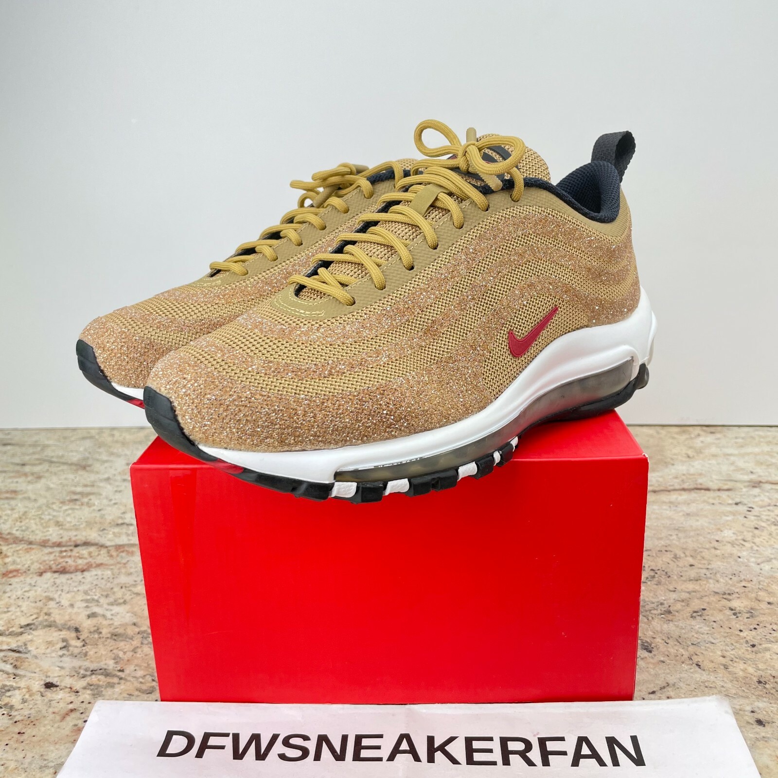 Inseguro estera Excursión Nike Air Max 97 LX Swarovski Crystal Metallic Gold 927508-700 Women's 6.5  191888285624 | eBay