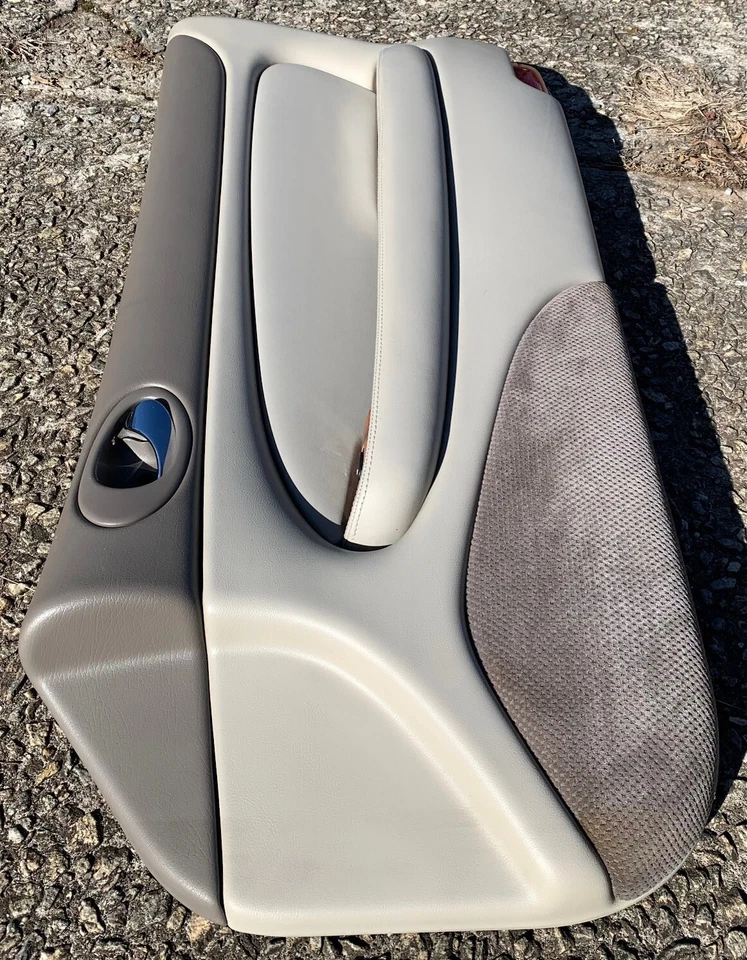 1997-2006 JaguarXK8 XKR X100 Front RH Passenger Interior Door Panel w/Handle OEM - Image 3 of 4