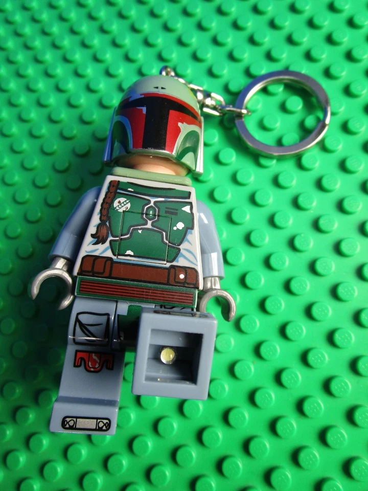 genuine LEGO STAR WARS BOBA FETT minifigure LED TORCH LITE KEYRING KEYCHAIN - Image 2 of 4