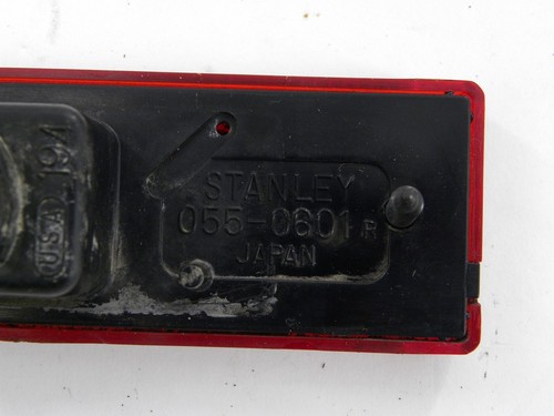 OEM Rear Side Marker Set of 2 Fender Left Right Light Lamp for 86-91 Mazda Rx-7 - Picture 4 of 9