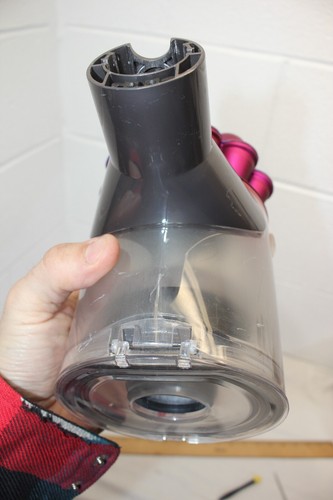GENUINE Dyson v7 Dust Cup/Bin/Canister w/ Cyclone Top, Filter Installed, GUC! - Picture 7 of 16