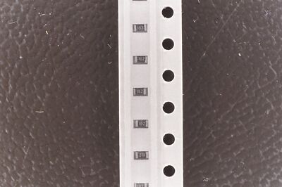 Lot of 50 RM06J102CT Cal-Chip Chip Resistor 1K Ohm 100mW 1/10W 5% 0603 SMT NOS