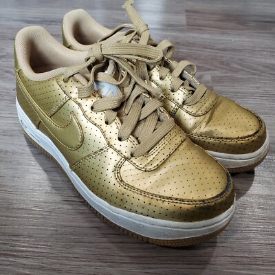 Nike Air Force 1 Low LV8 Gold White Trainers Size US 4Y 820438-700