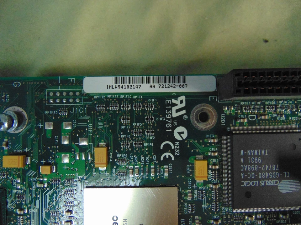 Intel L440GX Server Motherboard With Dual Pentium III 500MHz , 128MB SDRAM - Image 4 of 4