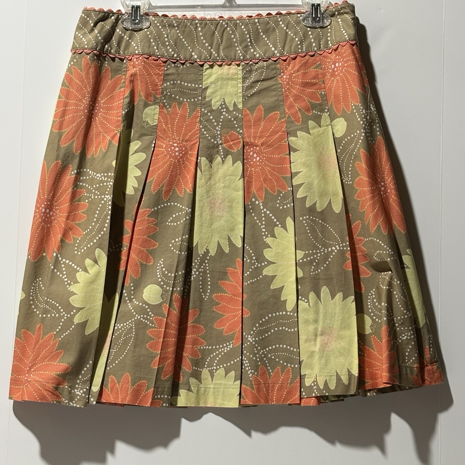 LIZ CLAIBORNE Skirt Women Sz 10 Taupe Floral Preppy Cottage Pleated Knee Length