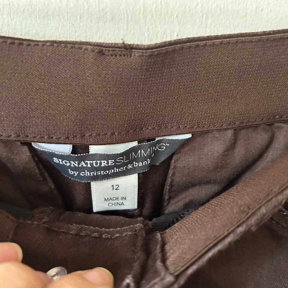 Pantalones de mezclilla Christopher & Banks Signature marrón adelgazante para mujer 12 bolsillos rectos Foto 4 de 4