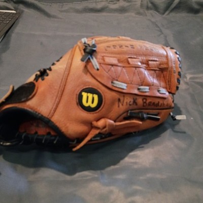 Wilson A1821 PRO 6 FlexBack-Dual Hinge Pocket 11  RHT Leather Baseball Glove