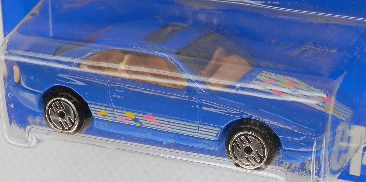 Hot Wheels 1990-1994 BMW 850i Blue Ultra Hots 8-Series E31 1990s