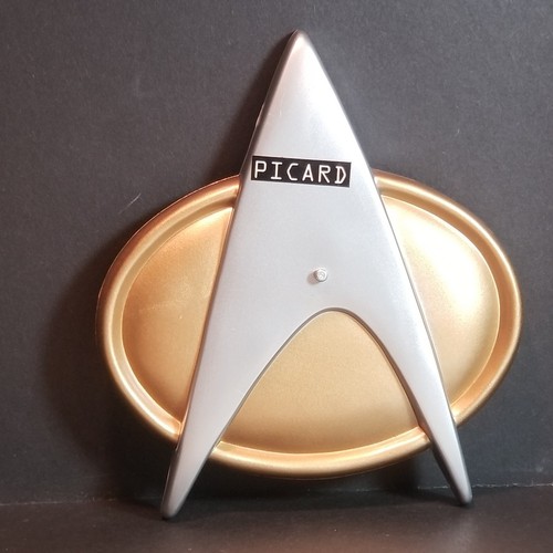 9" Capt Picard Dress Mint & Loose 95 Next Gen Playmates Star Trek TNG Figure - Picture 3 of 8