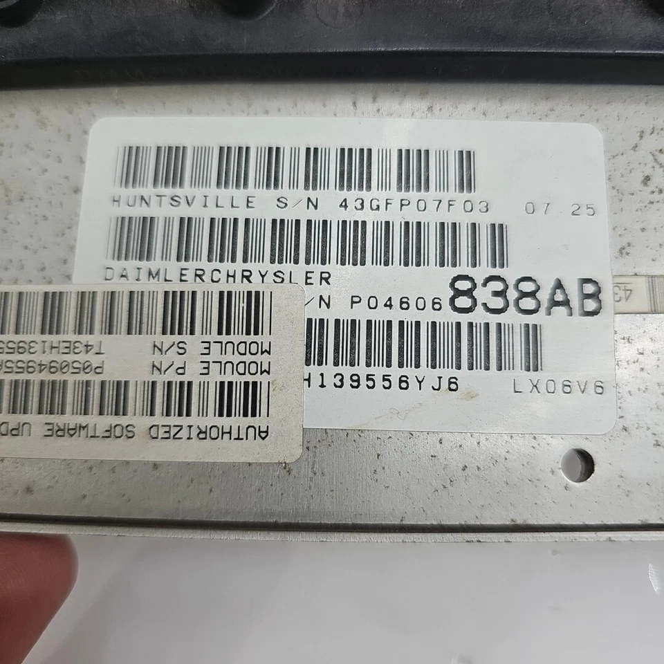 P04606838AB Dodge Charger 2006 Chrysler 300 Engine Control ECM ECU Module 3.5 - Image 2 of 4