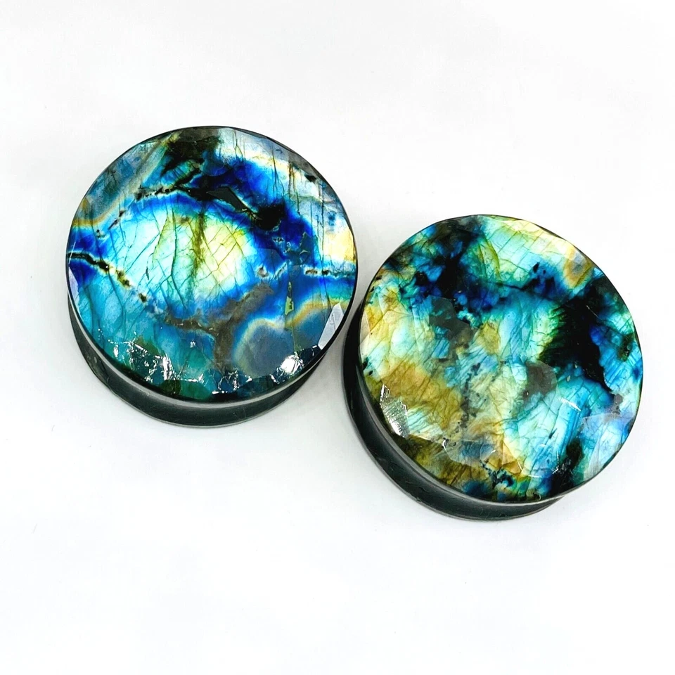 Par de tapones facetados de labradorita de fuego azul natural y múltiple tamaño 3 mm a 20 mm Foto 3 de 4