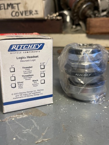 Vintage NOS Early 2000's Ritchey Logic Silver Headset 1-1/8" x 26t - Picture 2 of 5