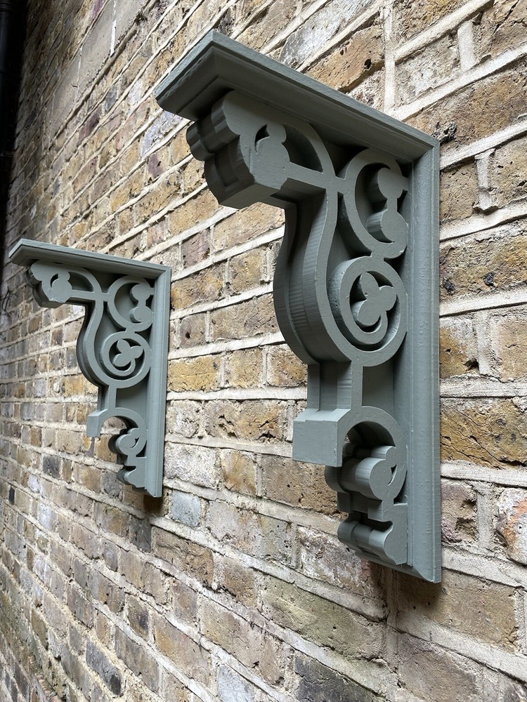 Reclaimed corbels / wood bracket / shelf brackets/reclaimed brackets