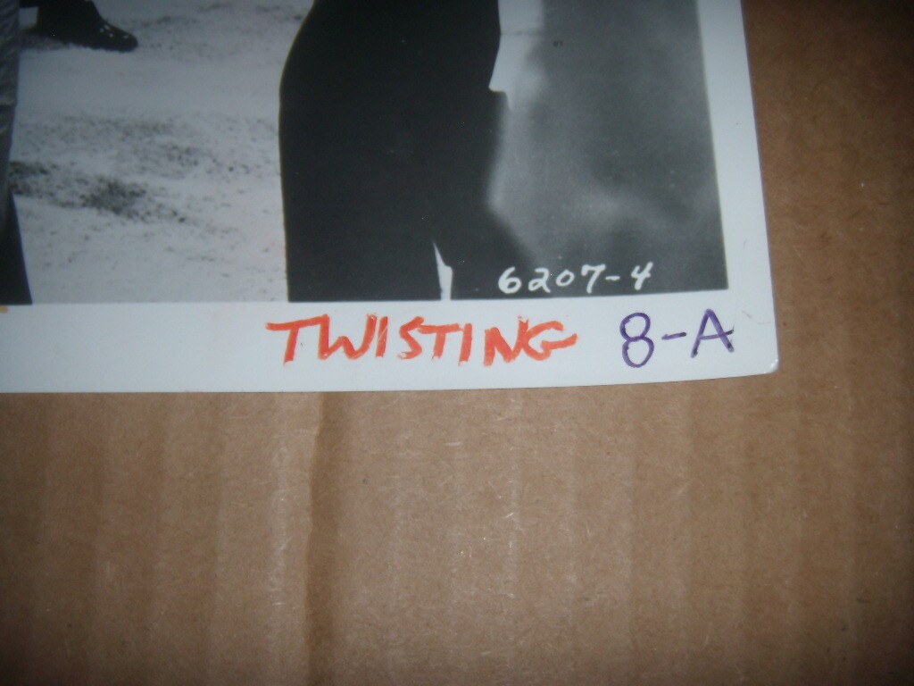 Picture 4 of 7