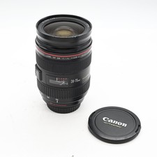 Canon EF 24-70mm f2.8 L USM Lens Read 027