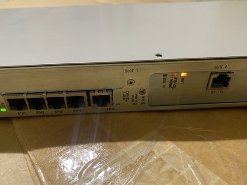 Mediatrix 3000 Series Multi-Service VoIP Device 3631 with 3301-020 card - Picture 6 of 8