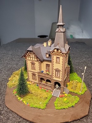 Faller HO 130364 Large Villa European German Style Iluminated Fully Assembled 
