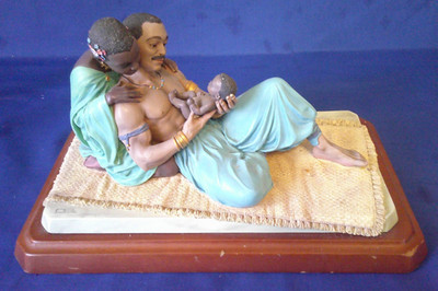 Limited Edition Thomas Blackshear Ebony Figur Vision s Called ''The Family''