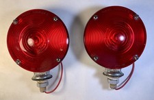 Pair Of Red Yankee Turnflex Il Signal Lights Sae - Stir 70 831-841-851-852