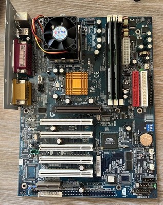 Gigabyte GA-7ZX Socket A - AMD Duron 650 - 256MB RAM - I/O Shield - Tested