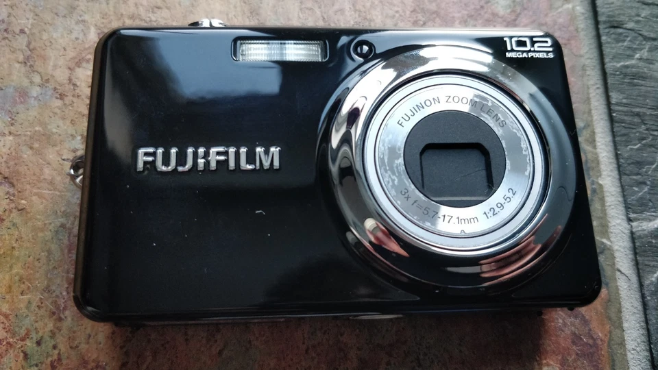 Fujifilm Digital Camera FinePix J28 10.2MP Black Tested Screen Dots - Image 4 of 4