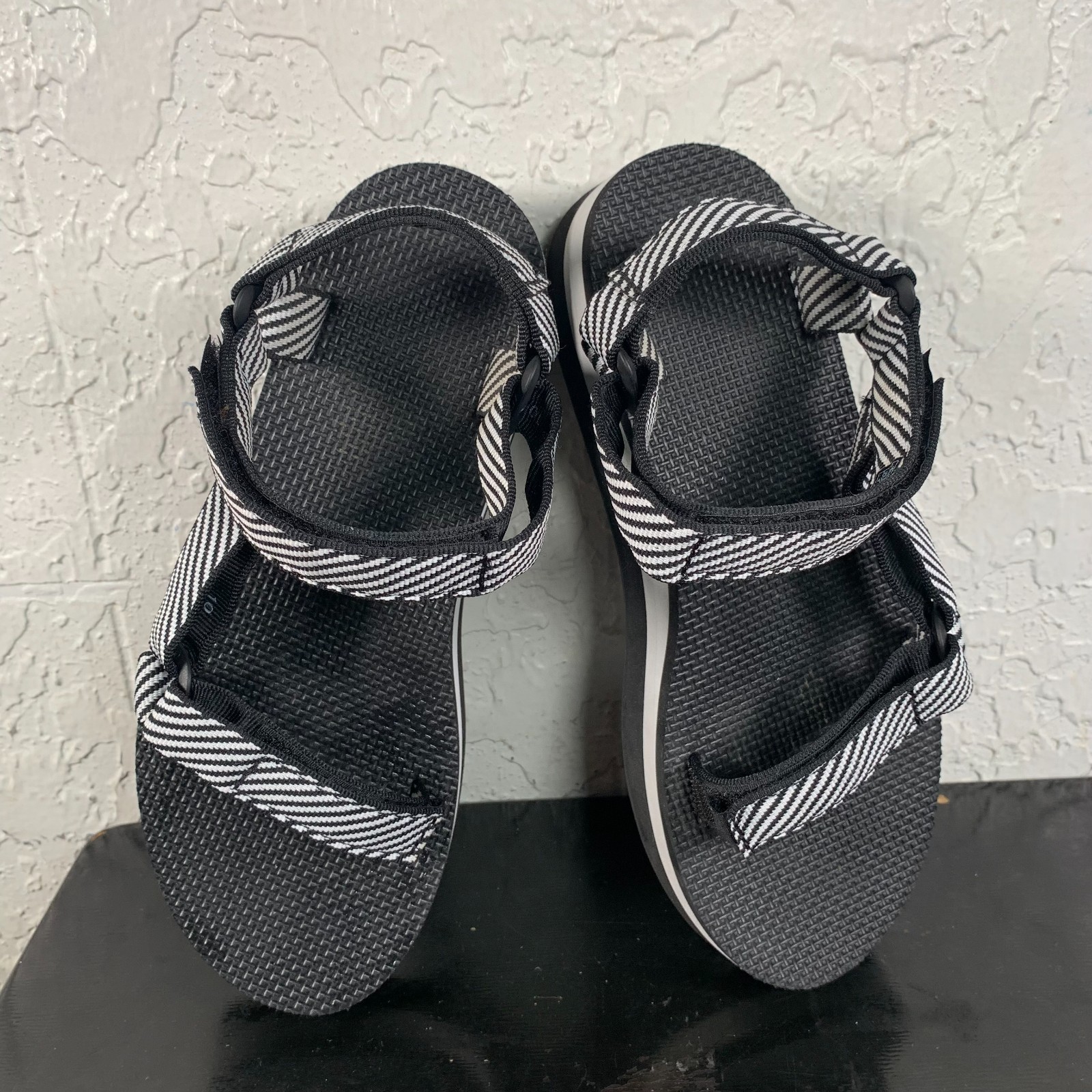 Teva Platform Sandals Womens Size 10 Black White Universal Flatform 1085 image 7