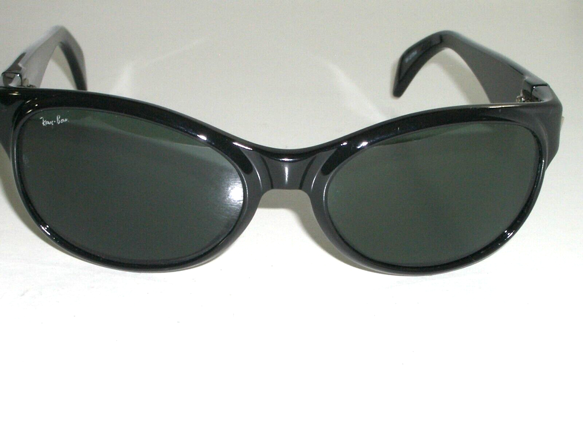 1980's VINTAGE B&L RAY BAN W2754 BLACK G15 UNDERCURRENT WAYFARER